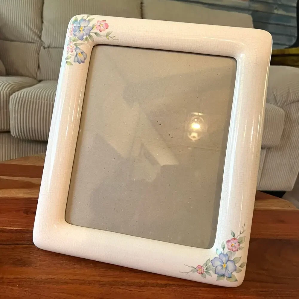 Vintage sweet ceramic